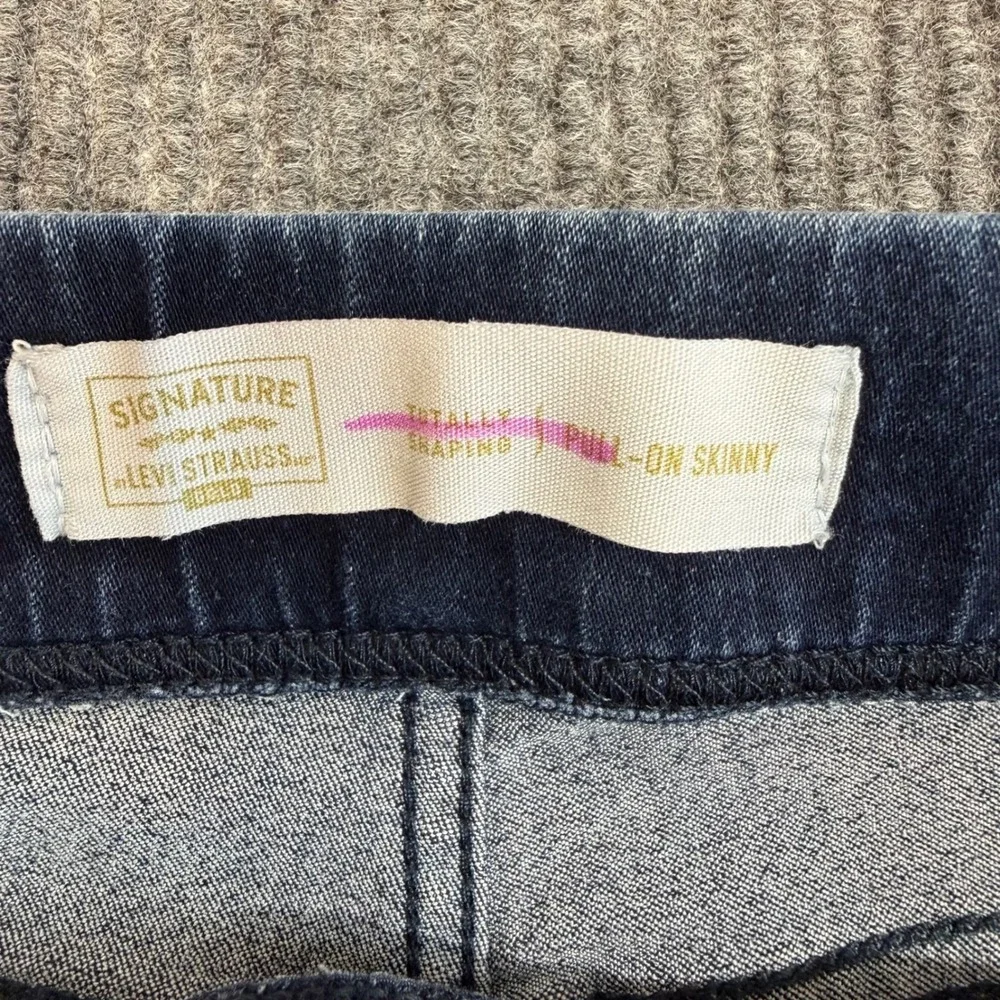 Levi Strauss Totally Shaping Pull On‎ Skinny Jeans Women's 8S W29 L28